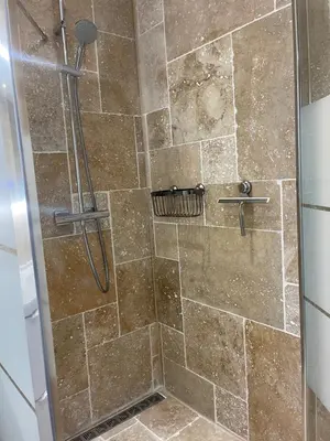 Salle de bains dans l'établissement Loft atlantique Rochefort