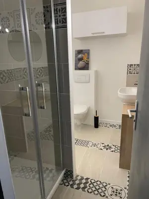 Salle de bains dans l'établissement Appartement T2 proche du Futuroscope