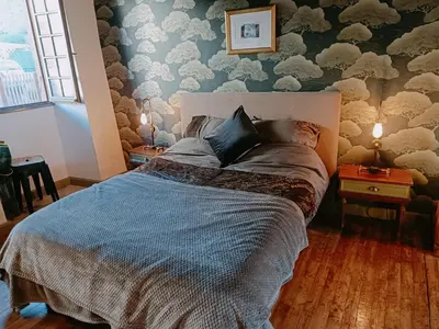 Un ou plusieurs lits dans un hébergement de l'établissement Chateau-une - a Beautiful historic medieval holiday rental.