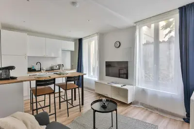 Cuisine ou kitchenette dans l'établissement L'iris #Netflix #Centre-ville