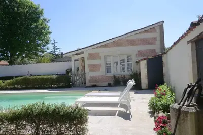 Piscine de l'établissement Gîte Lachevalle ou située à proximité
