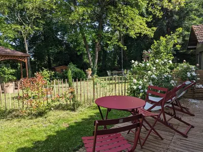 Jardin de l'établissement L'annexe de la verrerie