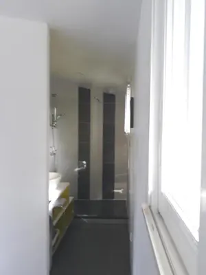 Salle de bains dans l'établissement Maison de 4 personnes