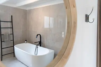Salle de bains dans l'établissement Villa Martinière