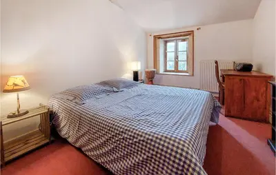 Un ou plusieurs lits dans un hébergement de l'établissement Gorgeous Home In Geay