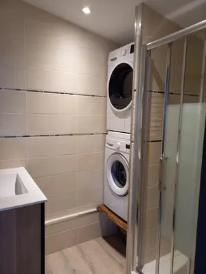 Salle de bains dans l'établissement LA GRANDE MATHINEO