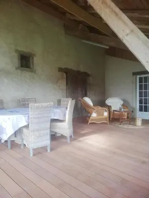 Coin salon dans l'établissement Gite de la haute roche
