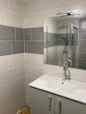 Salle de bains dans l'établissement Alida